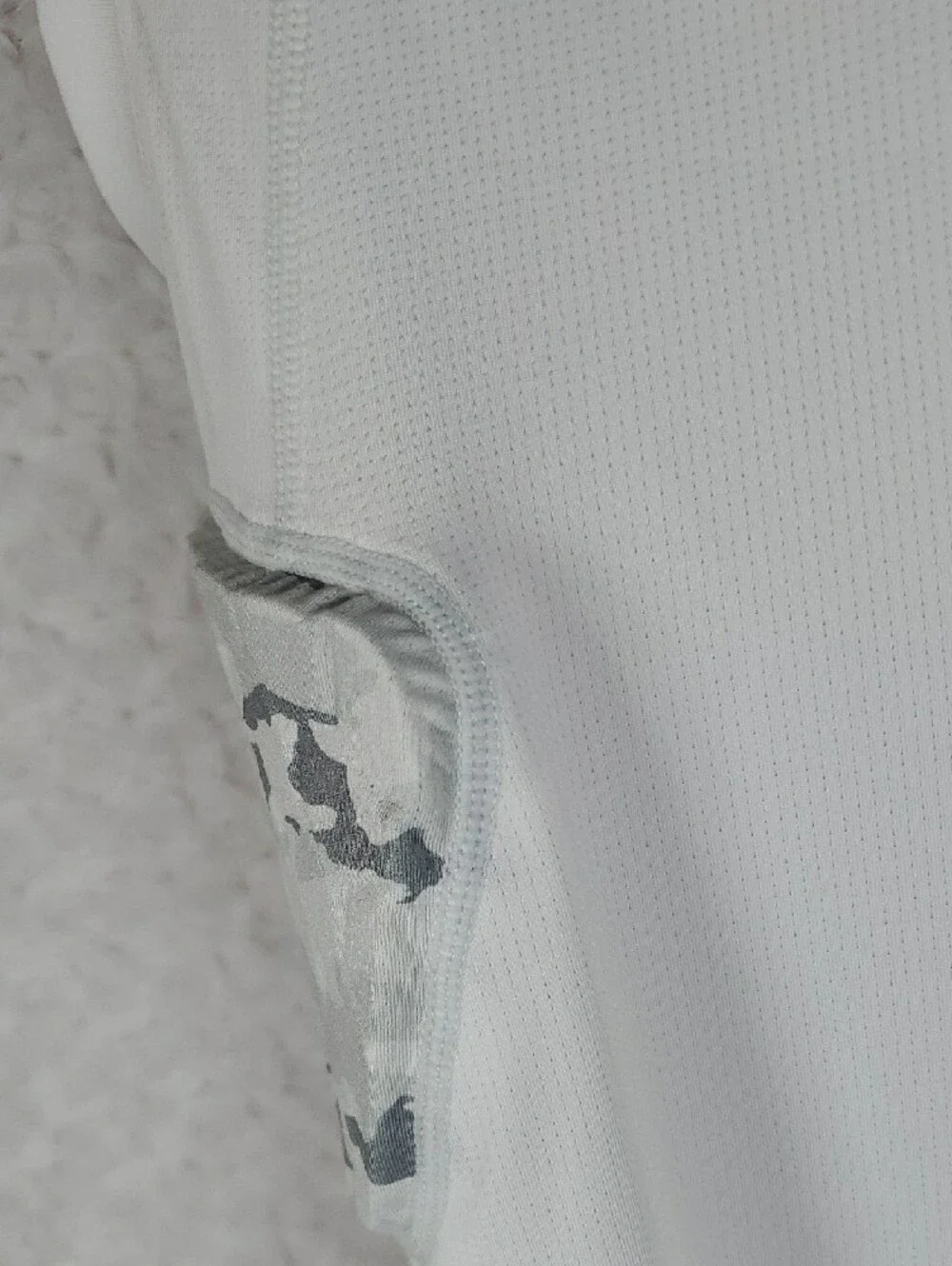 Under Armour White Sleeveless Padded Compression Shirt - Picture 5 of 11